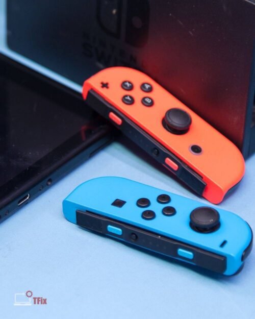 Joy-Con Nintendo Switch – paire de manettes disponibles en 3 couleurs, parfaites pour remplacer ou ajouter des contrôleurs supplémentaires, compatibles avec tous les modèles Switch.