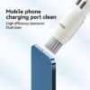 gvc.product.image_.1783965010139.351a9917-db5a-49ba-abea-fe5864ca90fc.jpeg Kit de Nettoyage 5-en-1 pour Écouteurs Bluetooth, Clavier et Port de Charge Smartphone